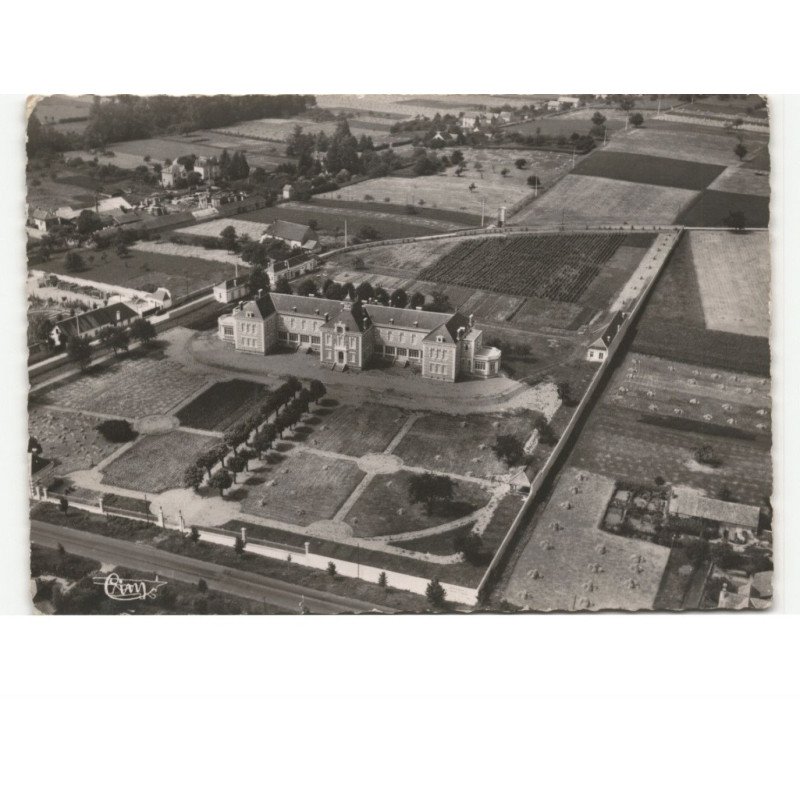 SAINT-POURCAIN-sur-SIOULE: maison maternelle départemental vue aérienne 10x15 - état