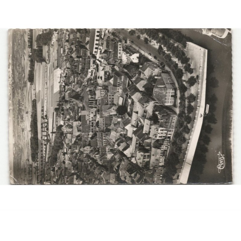 SAINT-POURCAIN-sur-SIOULE: vue aérienne 10x15 - état