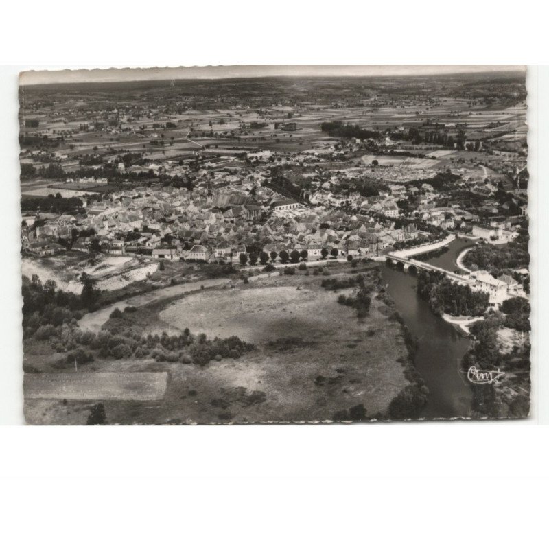 SAINT-POURCAIN-sur-SIOULE: vue générale vue aérienne 10x15 - très bon état