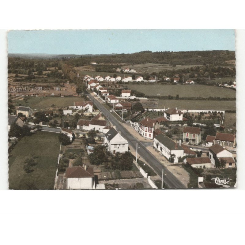 VALLON-en-SULLY: route de paris vue aérienne 10x15 - très bon état
