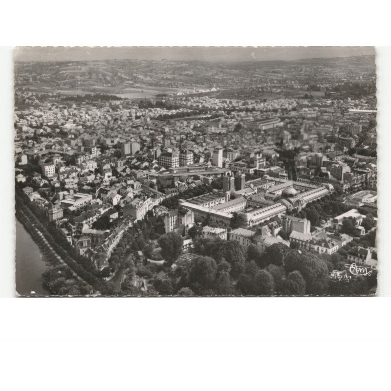 VICHY: vue générale sur le quartier thermal vue aérienne 10x15 - état