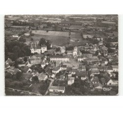 BELLENAVES: vue générale, l'église et le château vue aérienne 10x15 - très bon état
