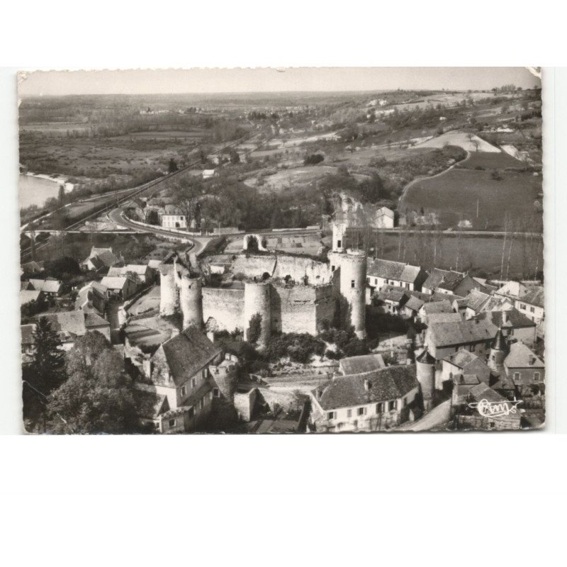 BILLY: vue générale et le château vue aérienne 10x15 - état