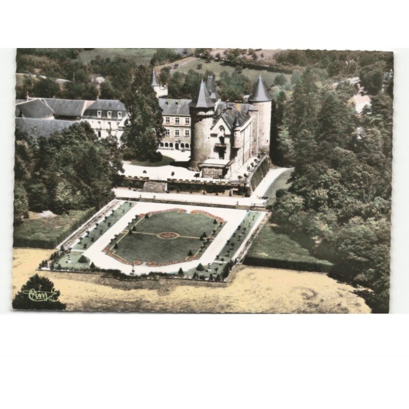 BUSSET: le château, vue générale vue aérienne 10x15 - très bon état