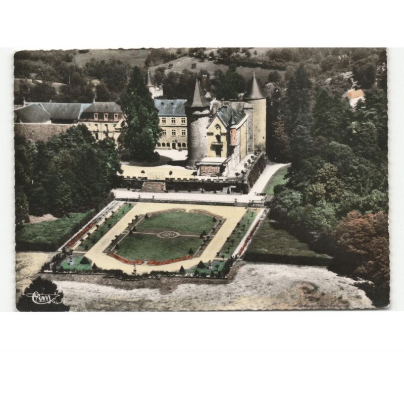 BUSSET: le château vue aérienne 10x15 - très bon état