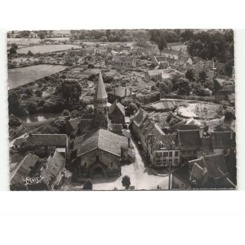 CERILLY: vue générale et l'église vue aérienne 10x15 - très bon état
