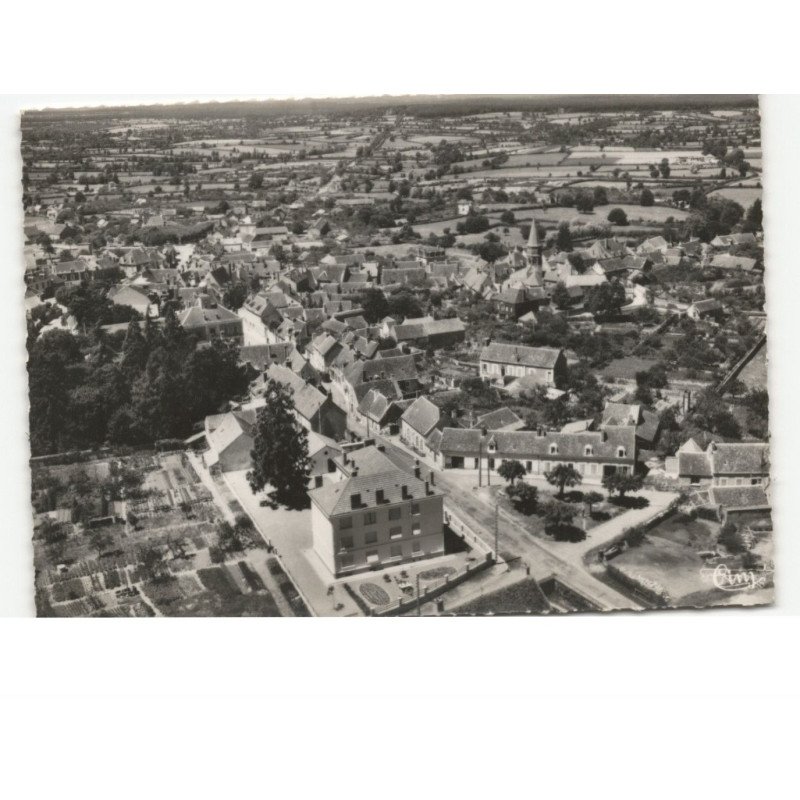 CERILLY: vue générale et la gendarmerie vue aérienne 10x15 - très bon état