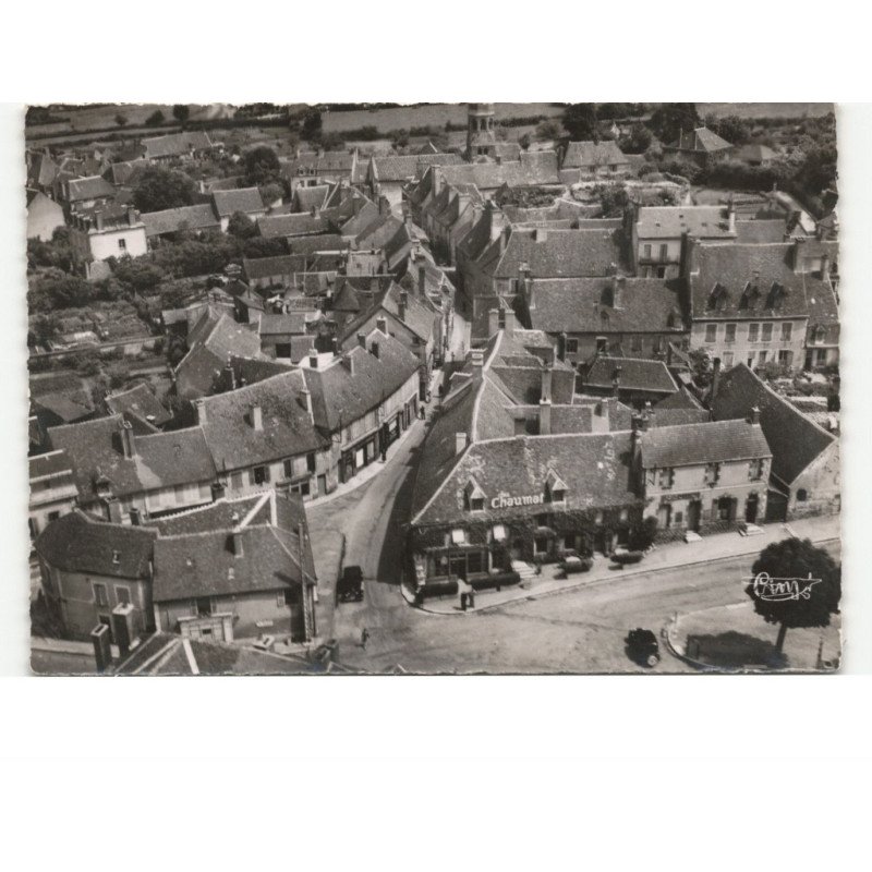 CERILLY: vue générale et hôtel chaumat vue aérienne 10x15 - très bon état