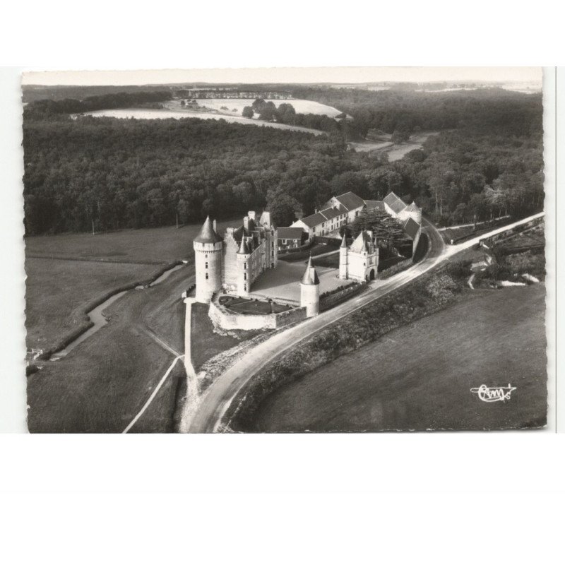 CERE-la-RONDE: château de montpoupon XIII XV et XVIe siècle vue aérienne 10X15 - très bon état