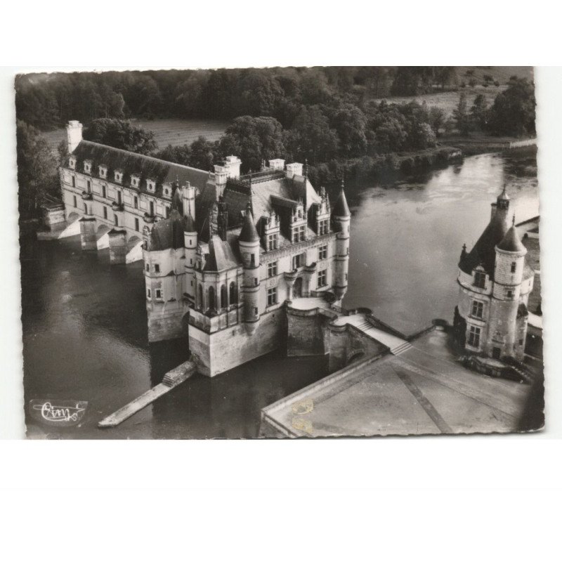 CHENONCEAUX: le château vue aérienne 10X15 - état