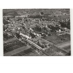BOURGUEIL: au 1er plan, l'abbaye vue aérienne 10X15 - très bon état