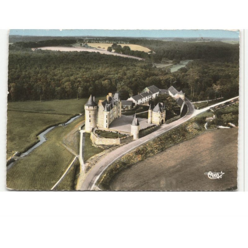 CERE: château de montpoupon XIIIe XVe et XVIe siècle vue aérienne 10X15 - très bon état