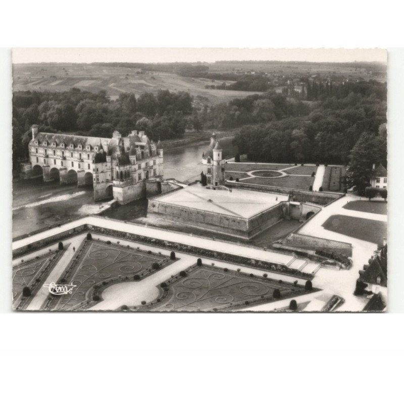 CHENONCEAUX: le château vue aérienne 10X15 - très bon état