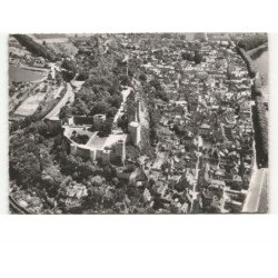 CHINON: le château et la ville vue aérienne 10X15 - très bon état