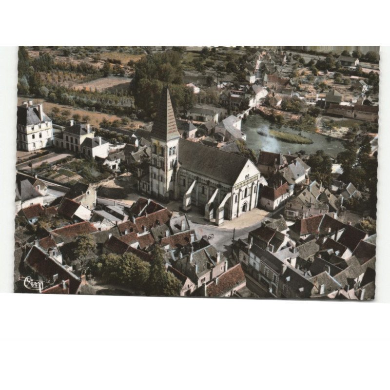 PREUILLY-sur-CLAISE: l'église vue aérienne 10X15 - très bon état