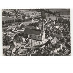 SAINTE-MAURE-de-TOURAINE: l'église vue aérienne 10X15 - très bon état