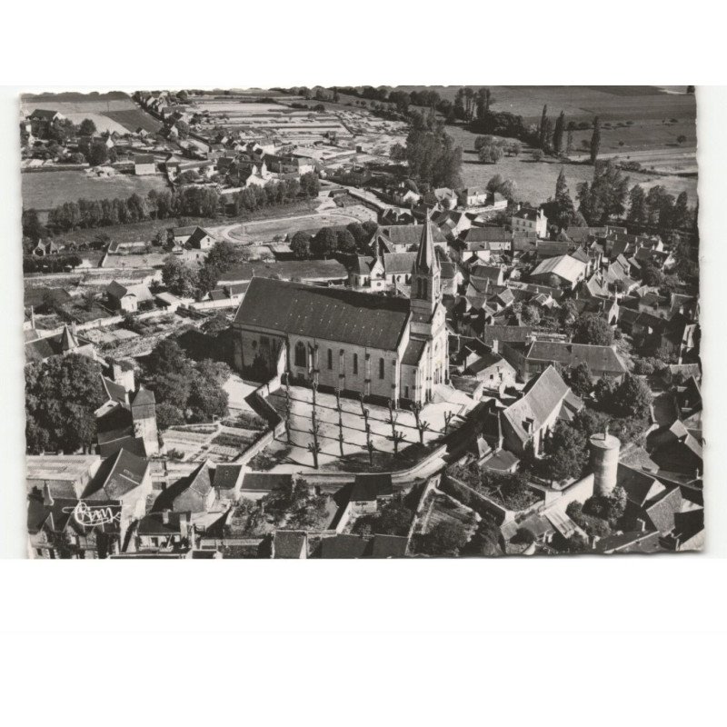 SAINTE-MAURE-de-TOURAINE: l'église vue aérienne 10X15 - très bon état