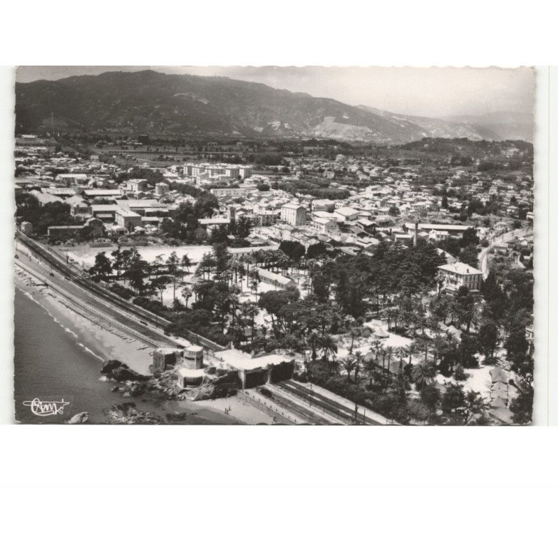 CANNES - LA BOCCA: la plage et la ville vue aérienne 10X15 - état