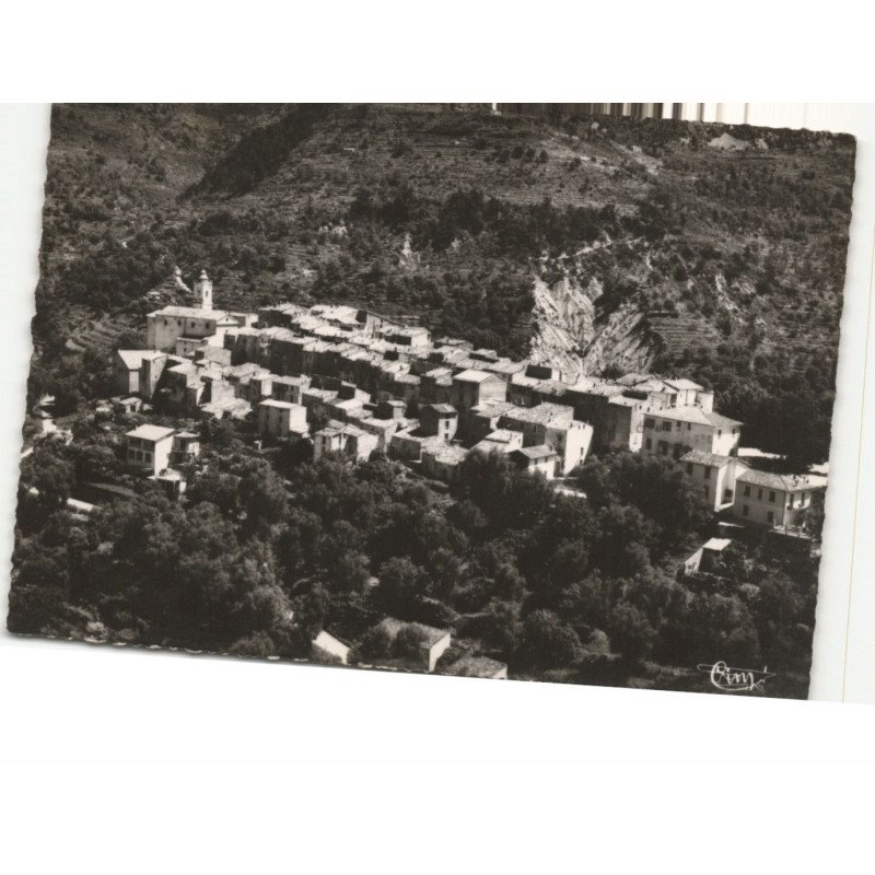 CASTELLAR: vue générale du village vue aérienne 10X15 - très bon état