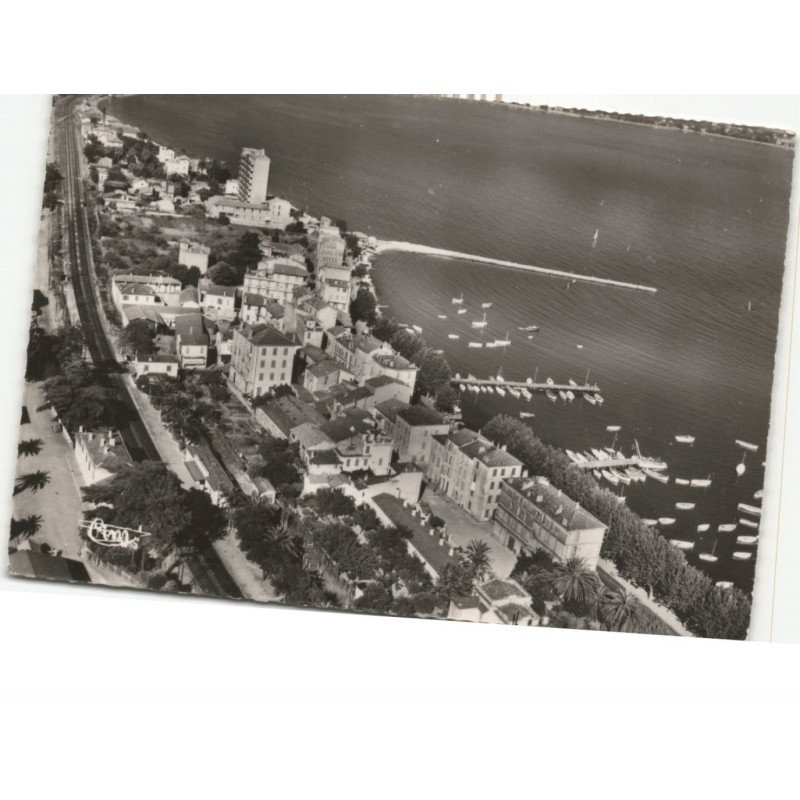 GOLFE-JUAN: le port et le grand palais vue aérienne 10X15 - très bon état