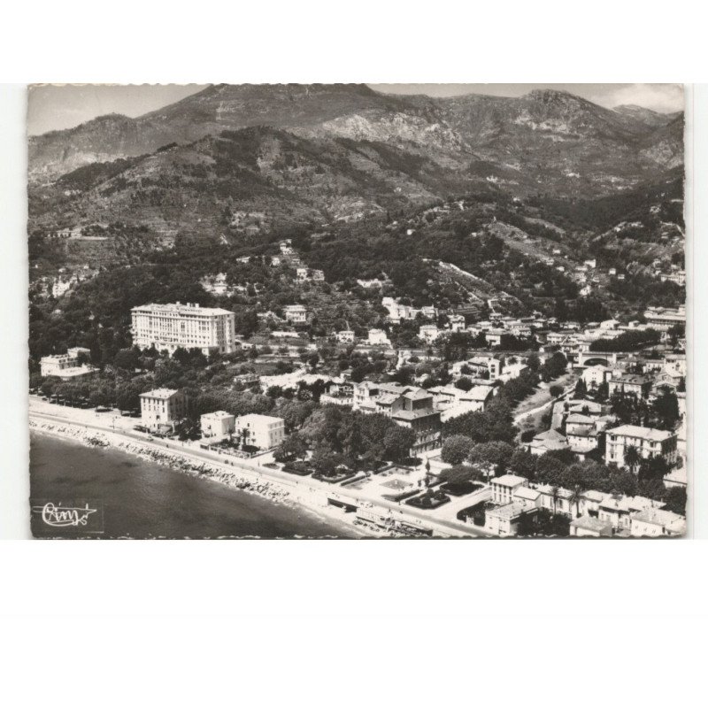 MENTON: vue générale, quartier du borrigo vue aérienne 10X15 - très bon état