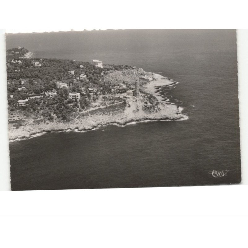 SAINT-JEAN-CAP-FERRAT: la pointe du cap et les villas le grand hôtel vue aérienne 10X15 - très bon état