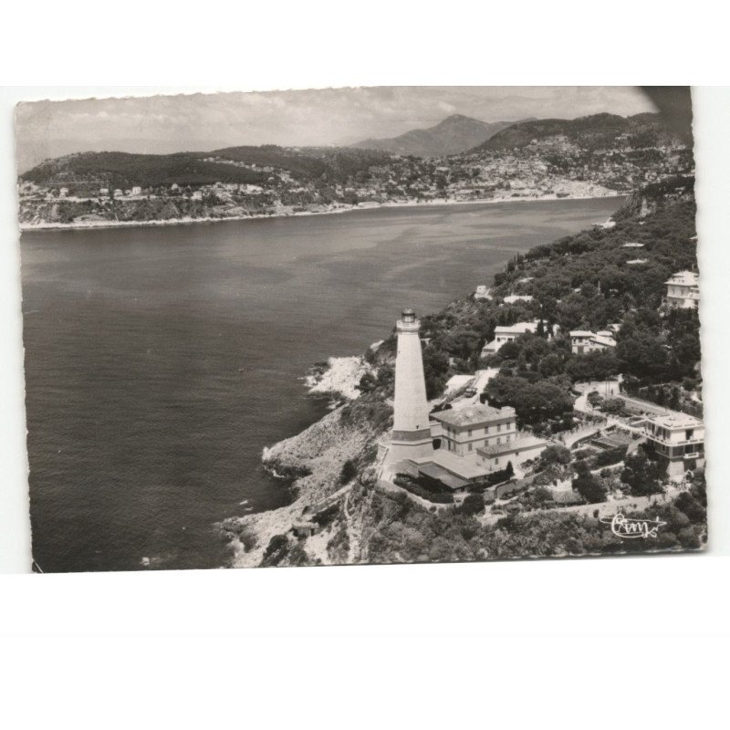 SAINT-JEAN-CAP-FERRAT: phare de la pointe du cap-ferrat et le mont-boron vue aérienne 10X15 - très bon état