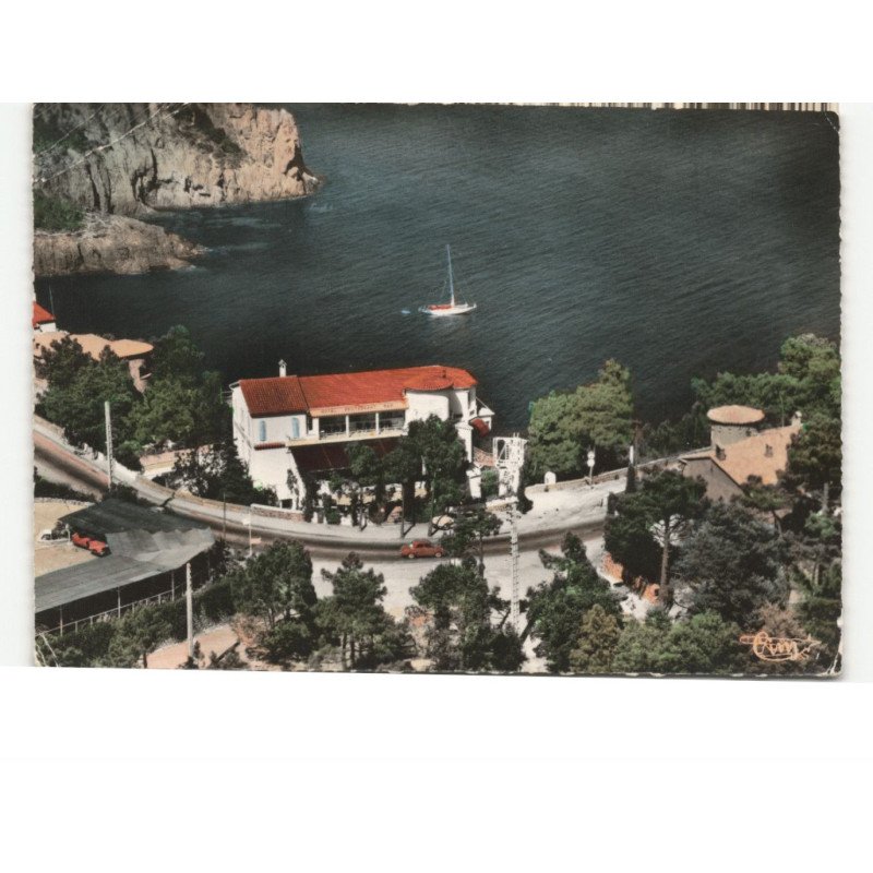 THEOULE-sur-MER: un joli coin vers la pointe de l'esquillon vue aérienne 10X15 - état