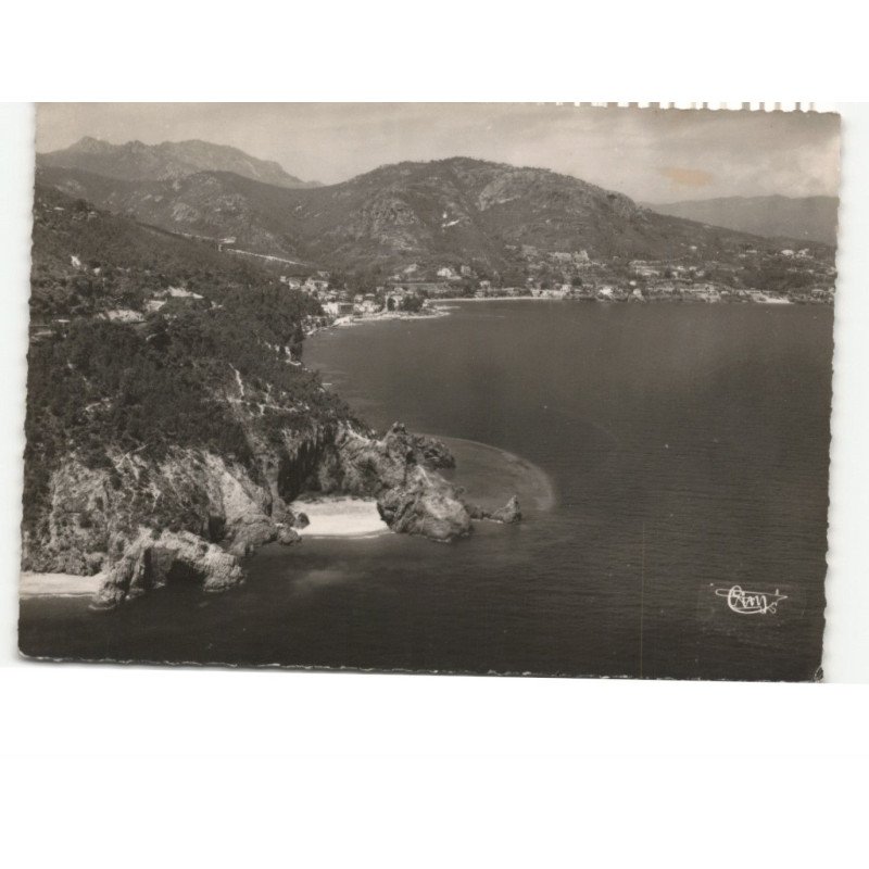 THEOULE-sur-MER: dans le fond théoule, pointe l'aiguille vue aérienne 10X15 - très bon état
