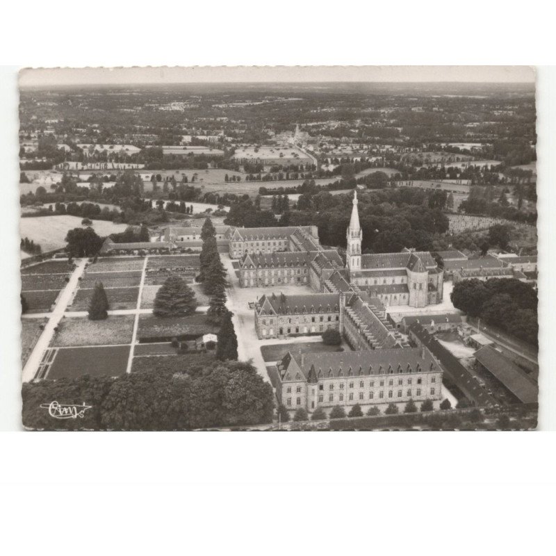 SAINT-PERN: noviciat des petites soeurs des pauvres la tour saint-joseph vue aérienne 10X15 - très bon état