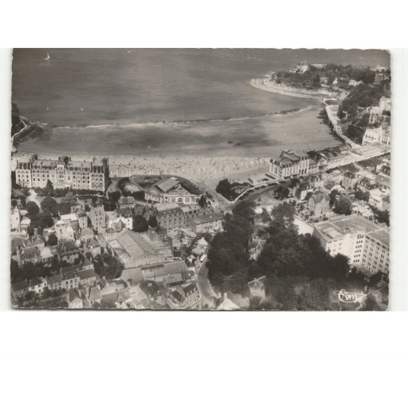 DINARD: sur la plage vue aérienne 10X15 - très bon état