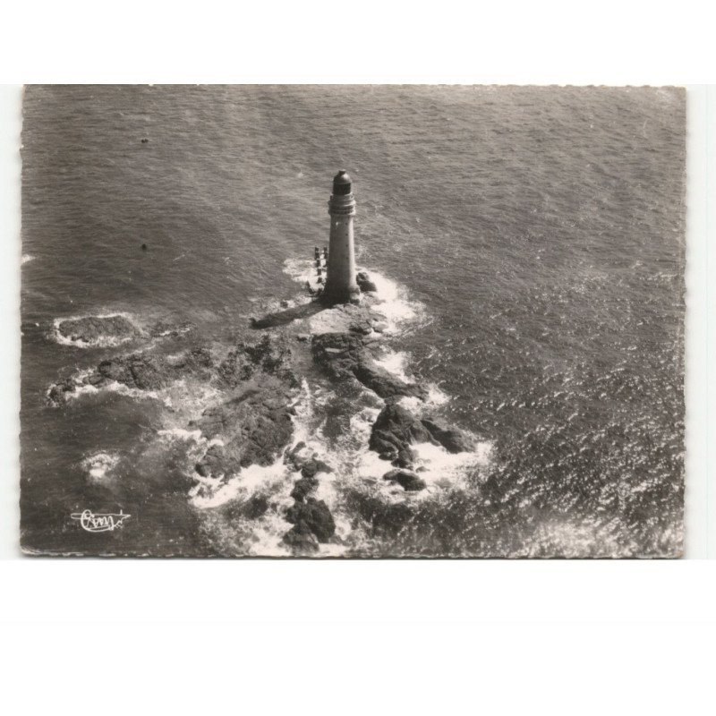 DINARD: le phare du jardin vue aérienne 10X15 - très bon état