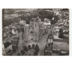 DOL: la cathédrale, l'entrée XIe au XIIIe siècle vue aérienne 10X15 - état