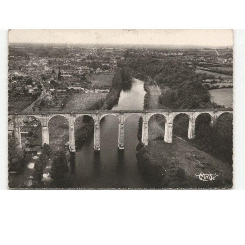 LE BLANC: le viaduc vue aérienne 10X15 - très bon etat