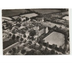 SAINT-CHRISTOPHE-en-BOUCHERIE: le centre et l'église vue aérienne 10X15 - tres bon etat