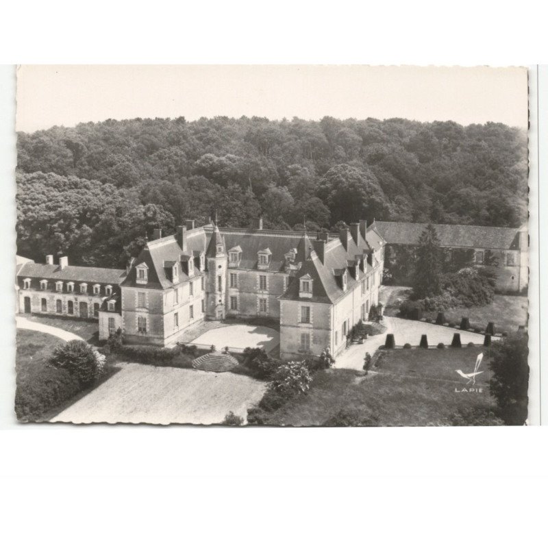 GIZEUX: le château vue aérienne 10X15 - très bon état