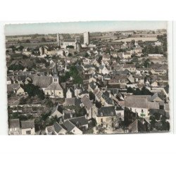 LE GRAND-PRESSIGNY: le château et vue d'ensemble vue aérienne 10X15 - très bon état