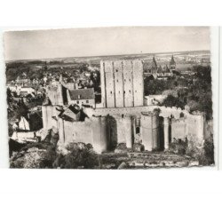 LOCHES: le donjon vue aérienne 10X15 - très bon état