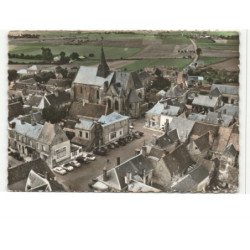 NEUVY-le-ROI: la place vue aérienne 10X15 - état