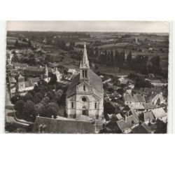 SAINTE-MAURE-de-TOURRAINE: l'église vue aérienne 10X15 - état
