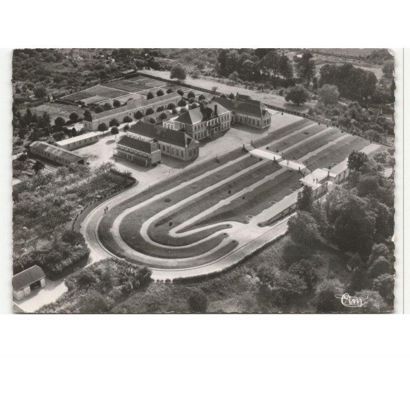 AMBOISE: l'hôpital vue aérienne 10X15 - très bon état