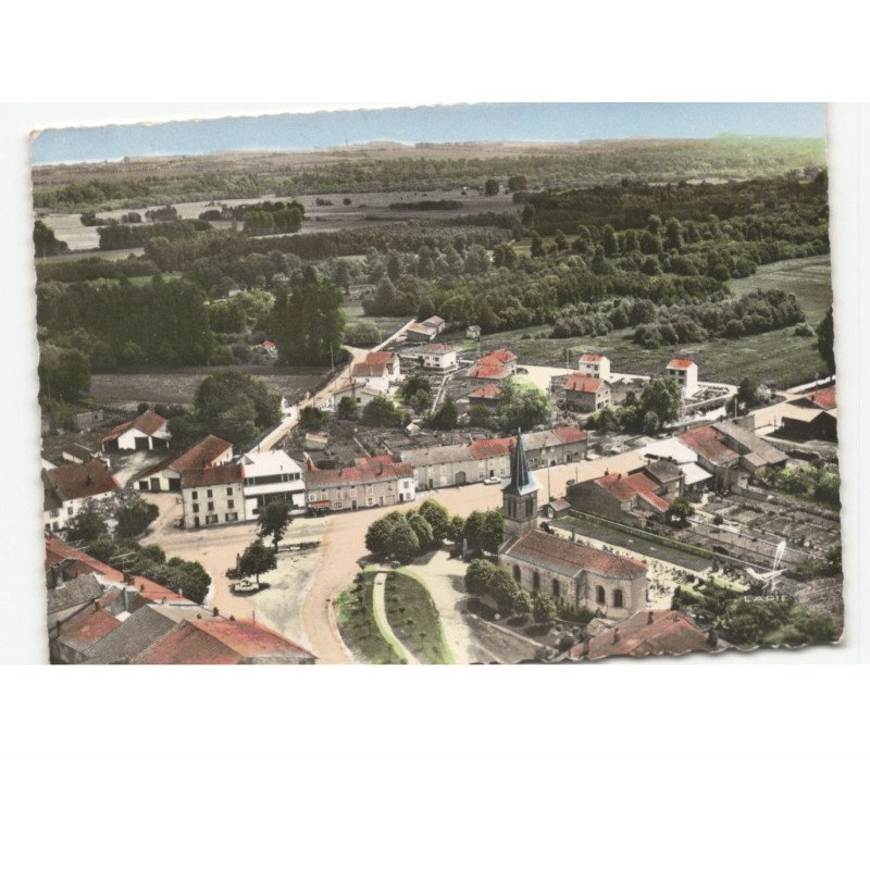 ROVILLE: l'église vue aérienne 10x15 - très bon état