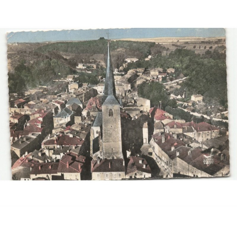 VEZELISE: monument historique, l'église vue aérienne 10x15 - état