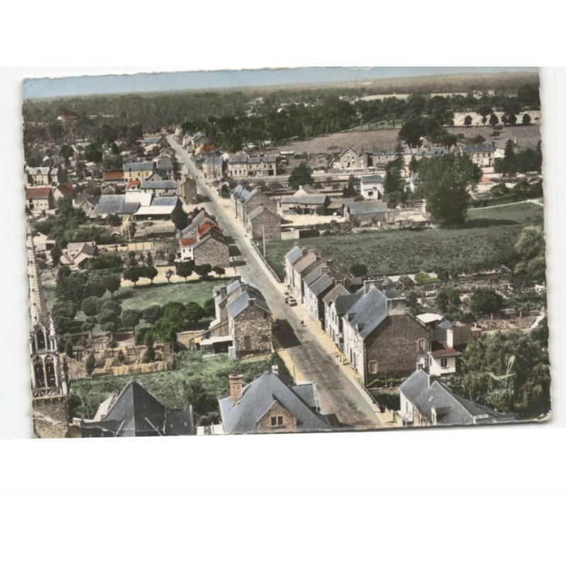 MONTREUIL-sur-ILLE: vue générale vue aérienne 10X15 - état