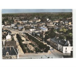 LA GUERCHE de BRETAGNE: la rue de nantes et le jardin des plantes vue aérienne 10X15 - très bon état