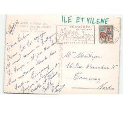 SAINT-ETIENNE-en-COGLES: l'église et la place vue aérienne 10X15 - très bon état