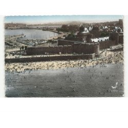 SAINT-MALO: le château et la plage de l'éventail vue aérienne 10X15 - état