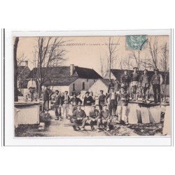 ARGENTENAY : la scierie, le personnel - tres bon etat