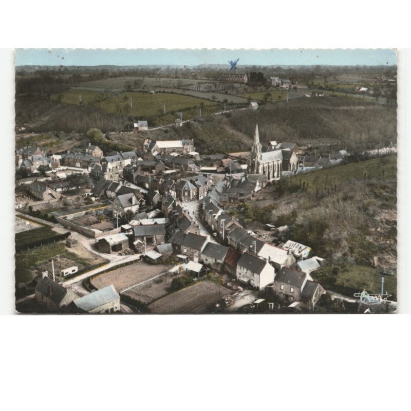 SAINT-BROLADRE: vue générale vue aérienne 10X15 - très bon état