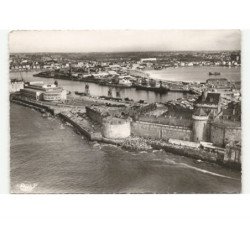 SAINT-MALO: les remparts, le casino et le port vue aérienne 10X15 - très bon état